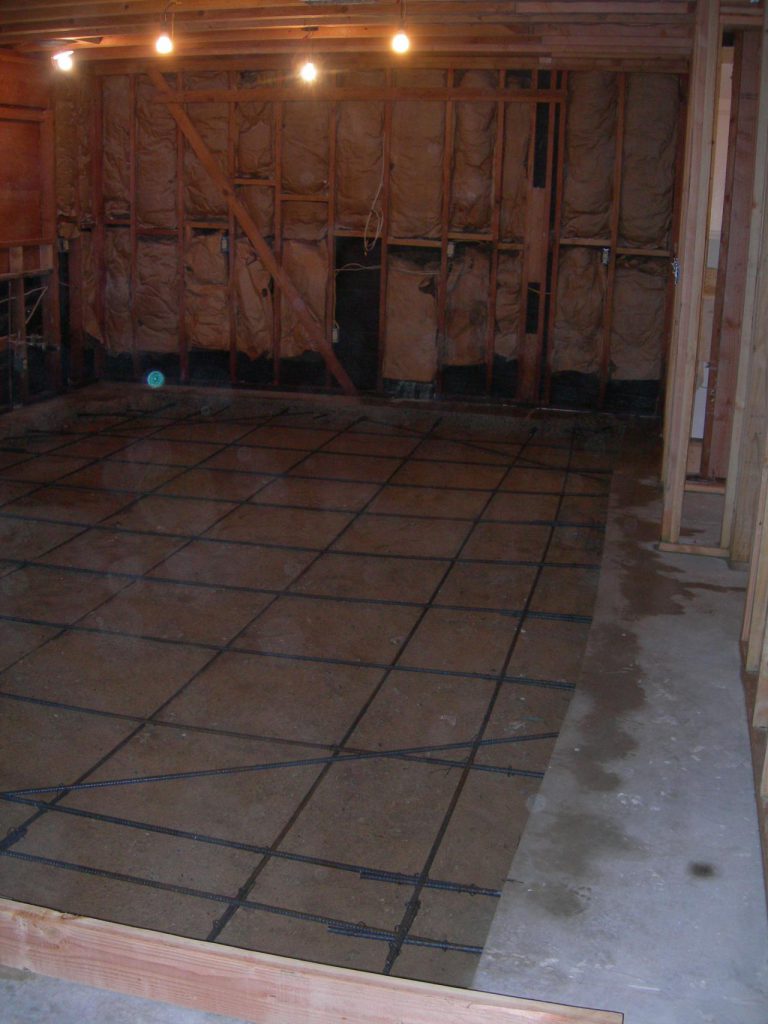 A room that is being remodeled.